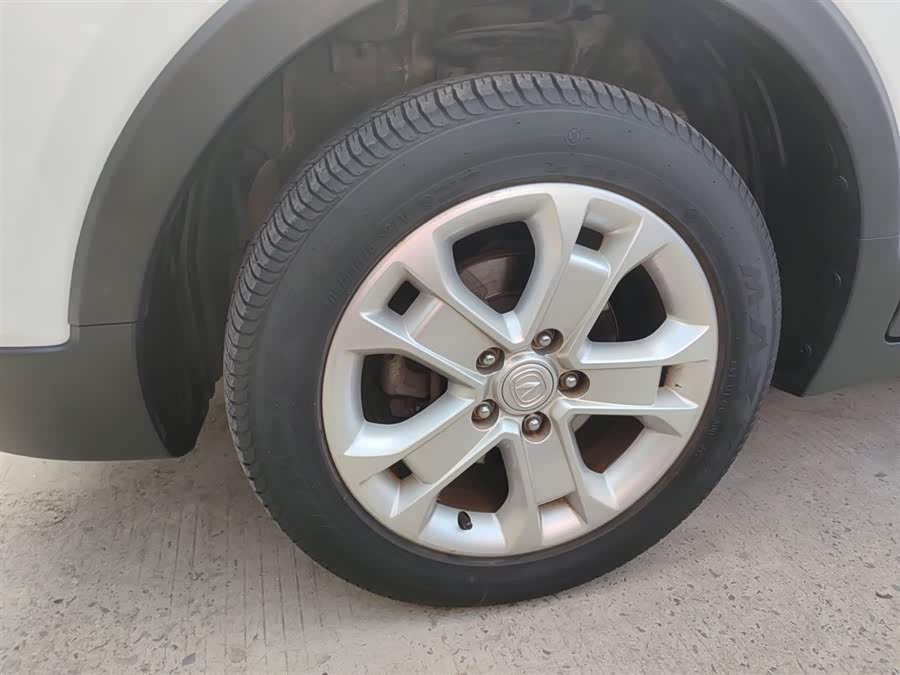Changan CS15 2017, фото 25