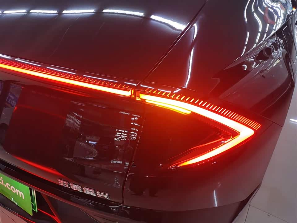 Wuling Wuling Starlight