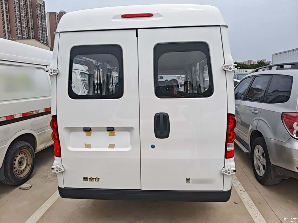 Wuling 42.3kWh, 2026 4