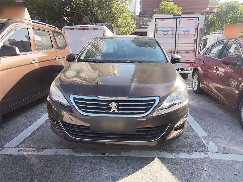 Peugeot 408