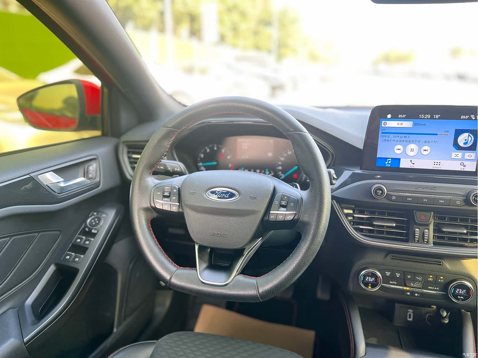Ford Focus, 2019 9