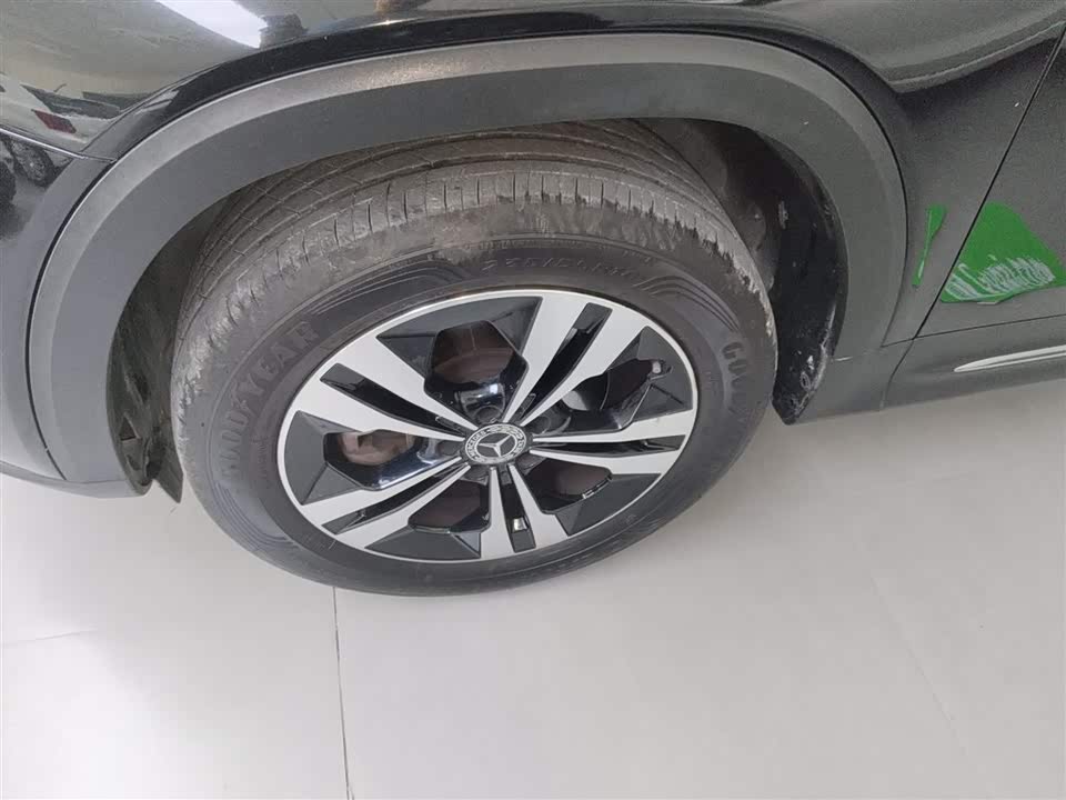 Mercedes-Benz GLB Mercedes-Benz GLB
