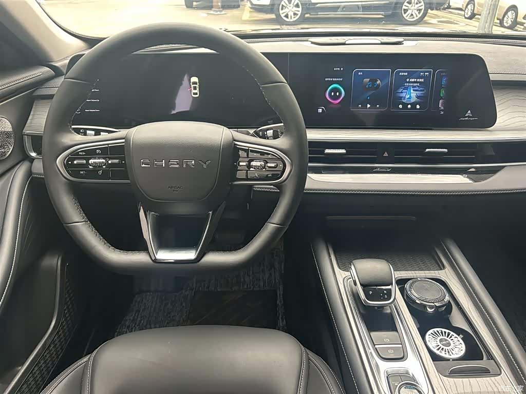 Chery Arrizo 8, 2022 4