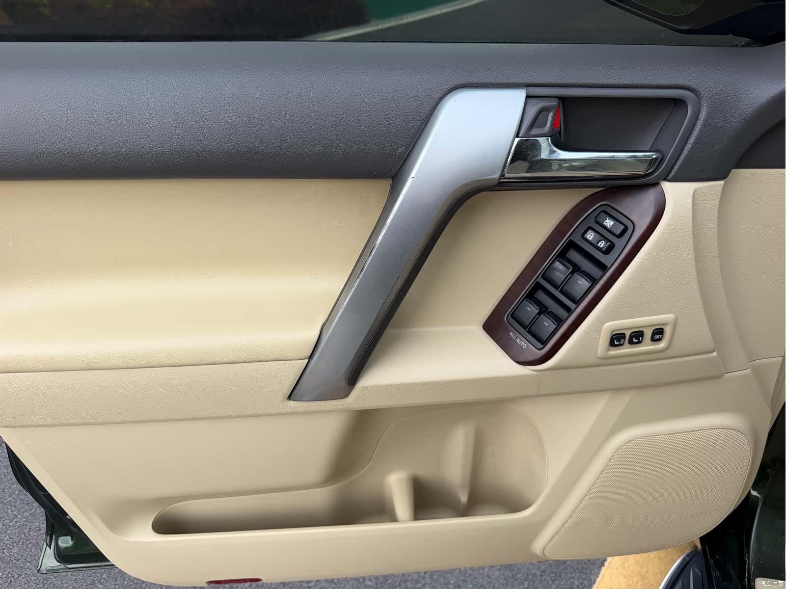 Toyota Prado, 2014 9