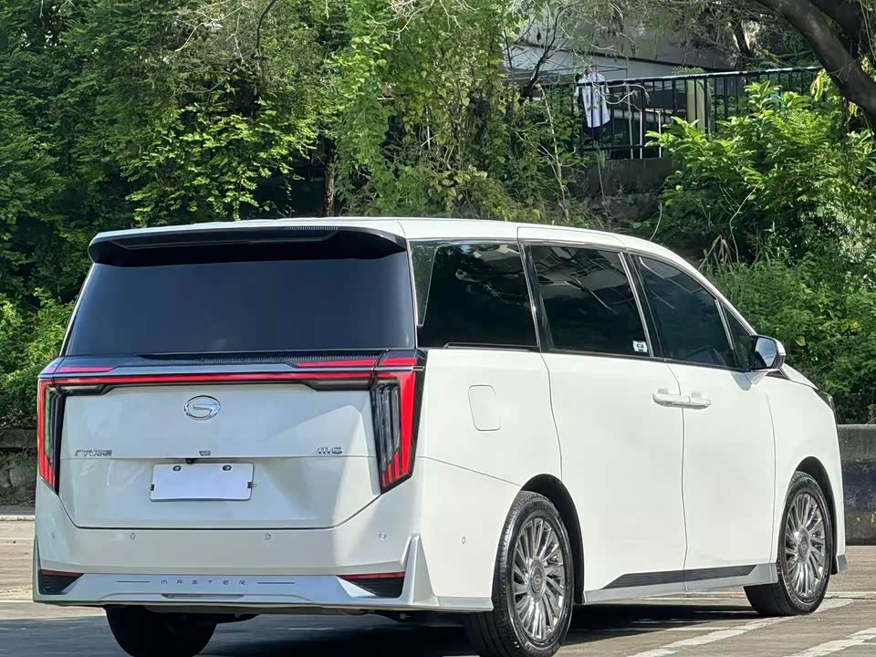 Trumpchi Trumpchi M8