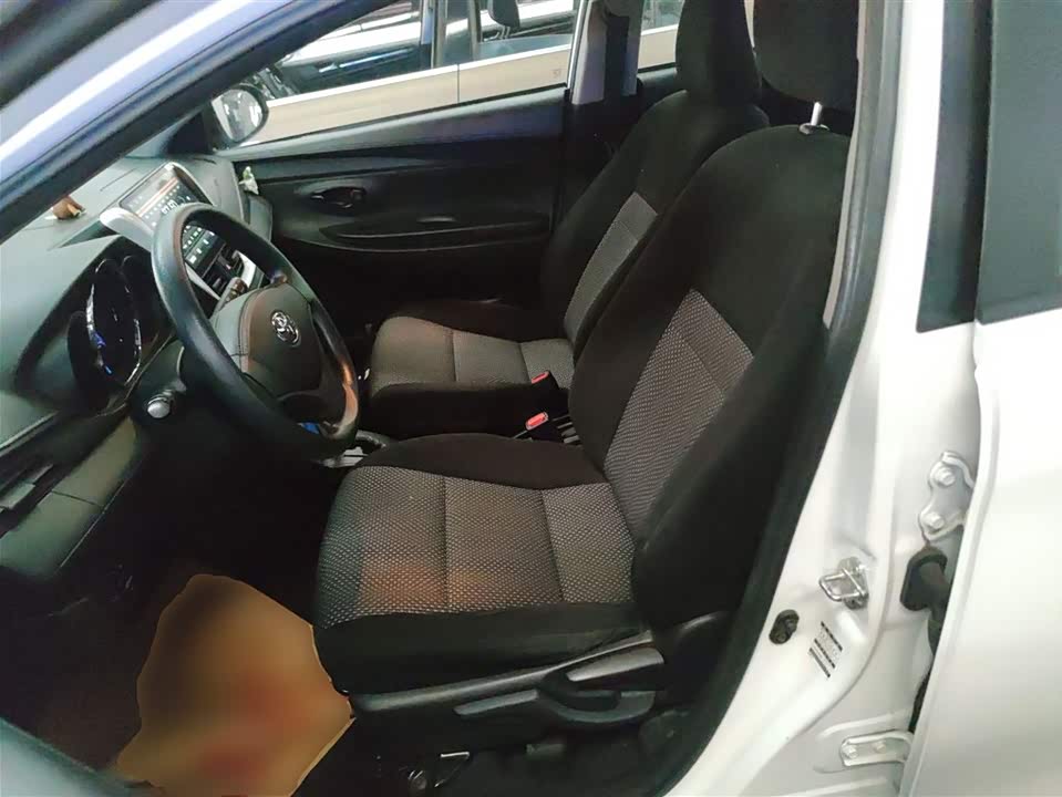 Toyota Vios FS