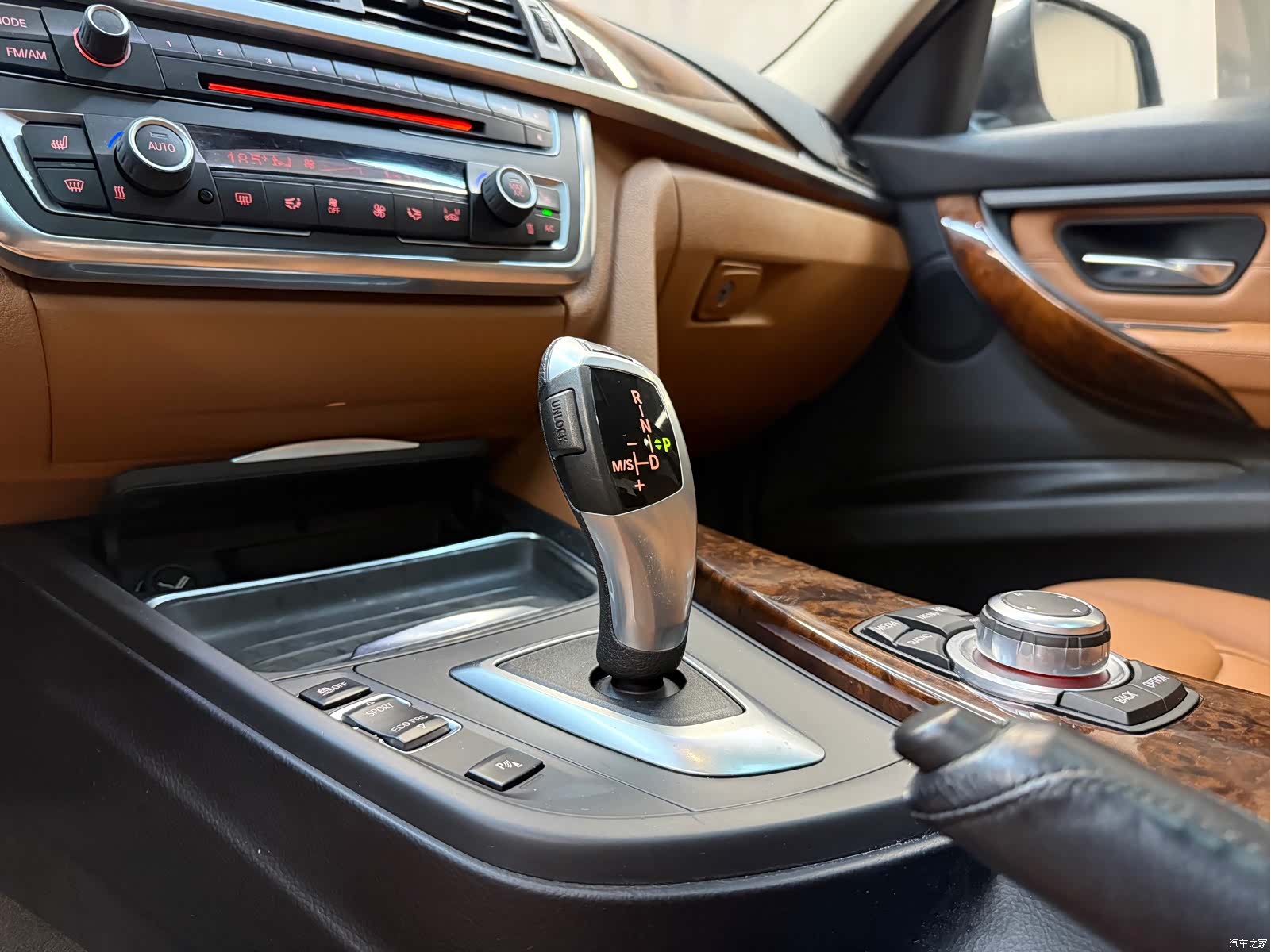 BMW 3 Series, 2012 7