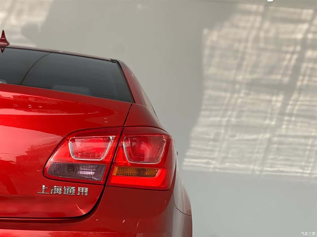 Chevrolet SE, 2016 11