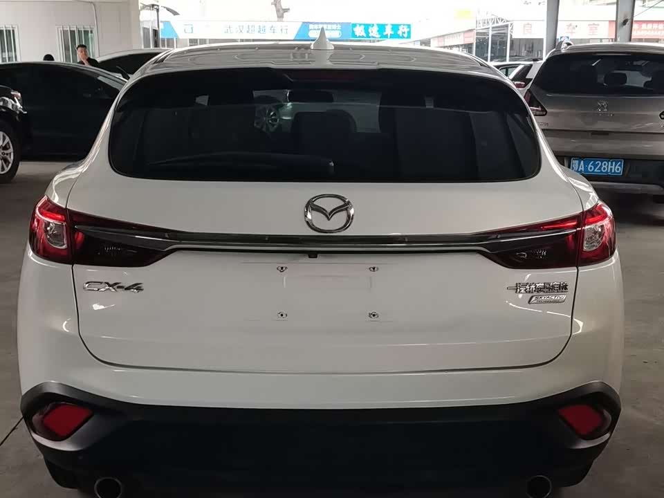 Mazda CX-4