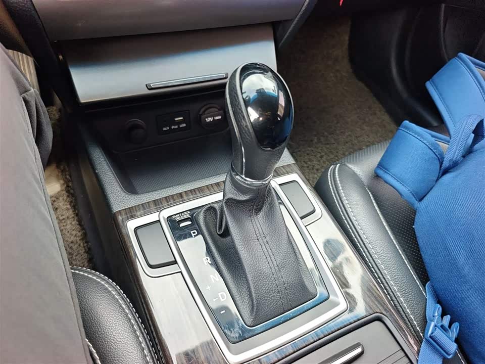 Hyundai Name picture