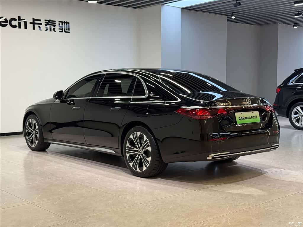 Mercedes-Benz E-Class, 2024 6