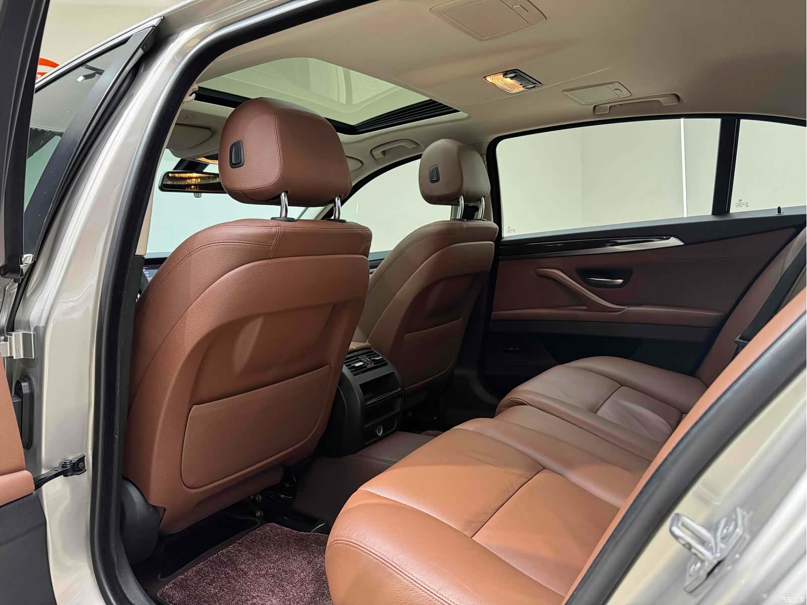 BMW 5 Series, 2016 18