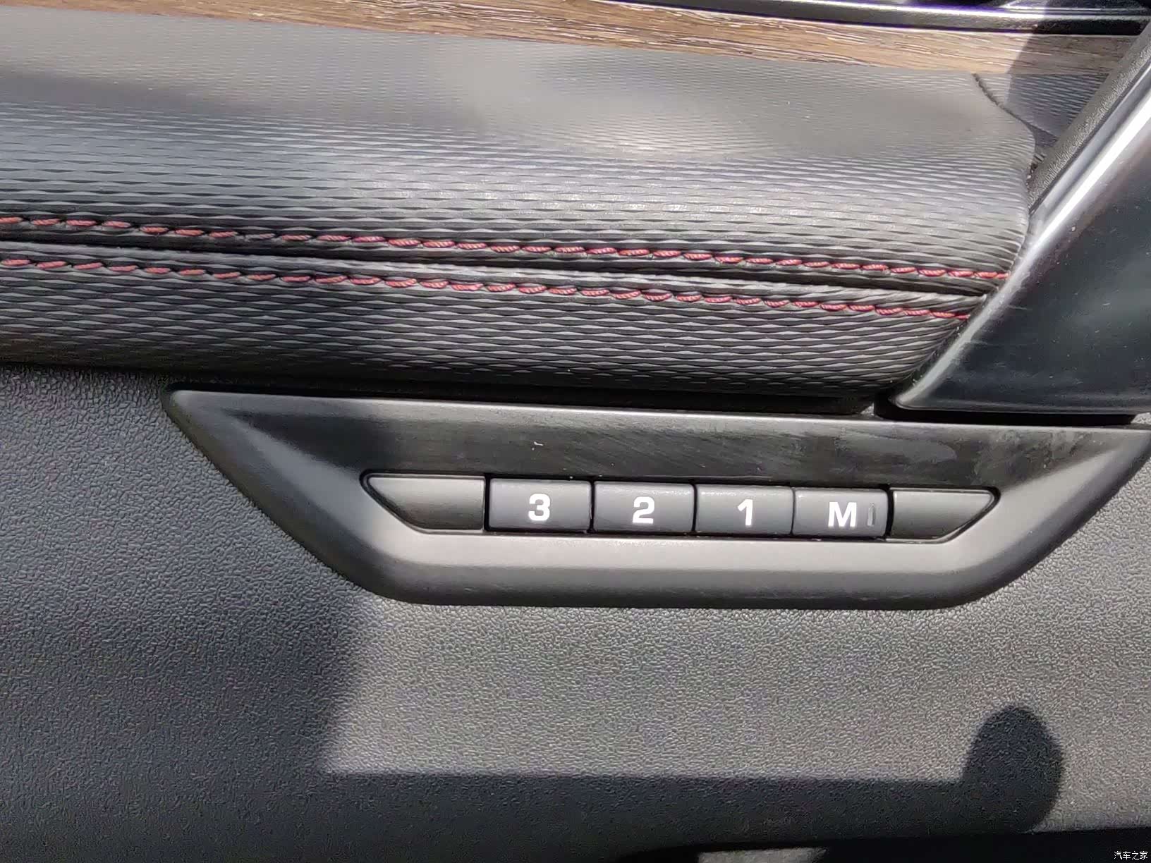 Land Rover Discovery, 2022 23
