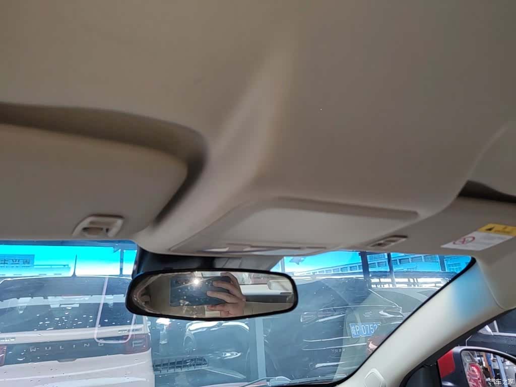 Chevrolet SL, 2016 18