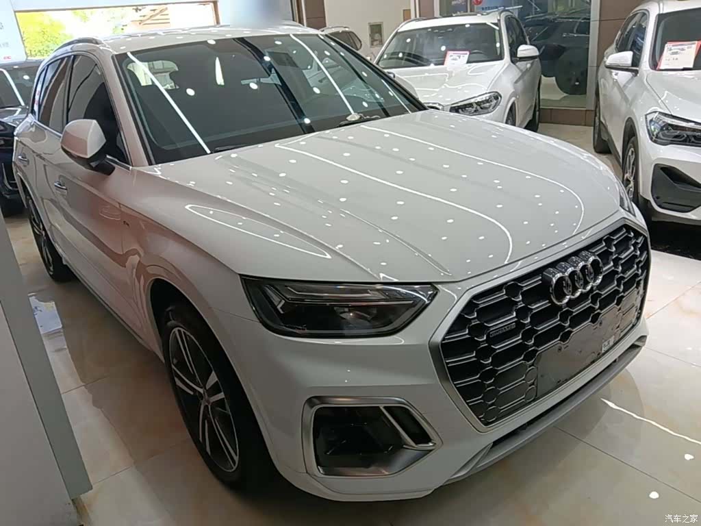 Audi Q5L, 2022 4