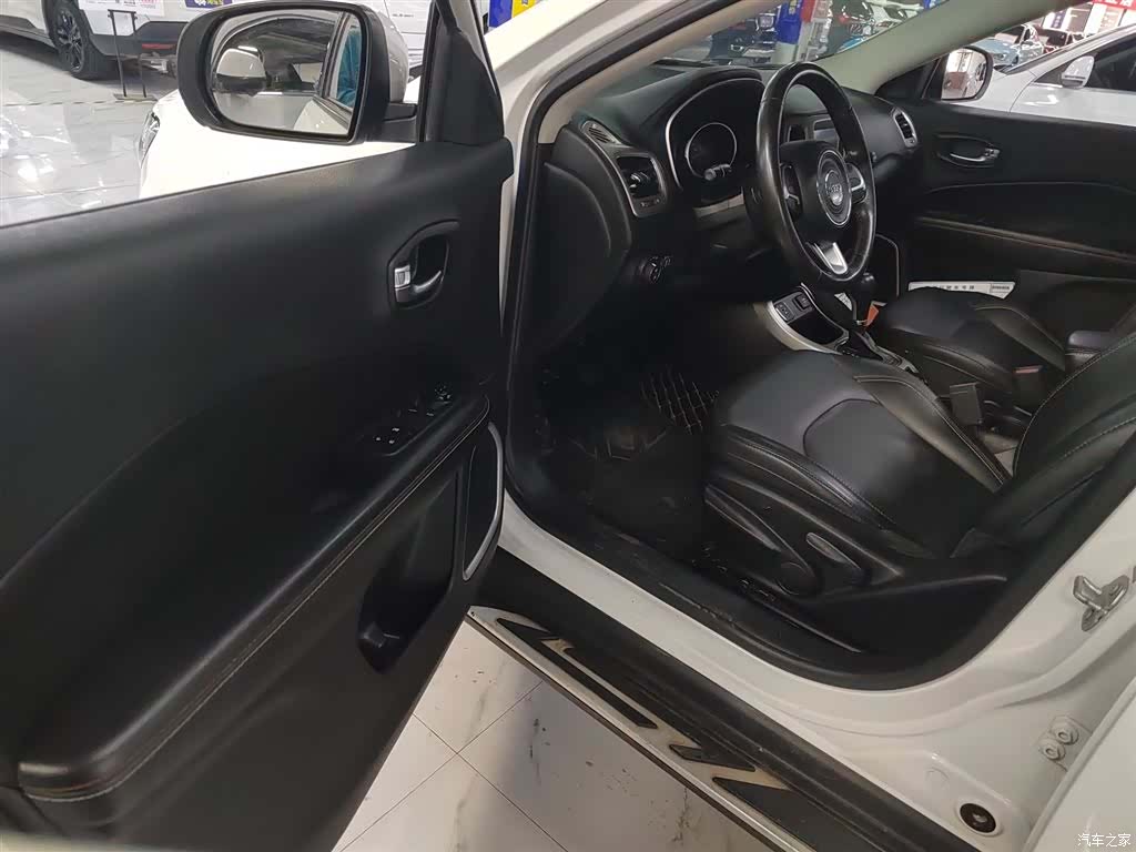 Jeep Compass, 2018 12
