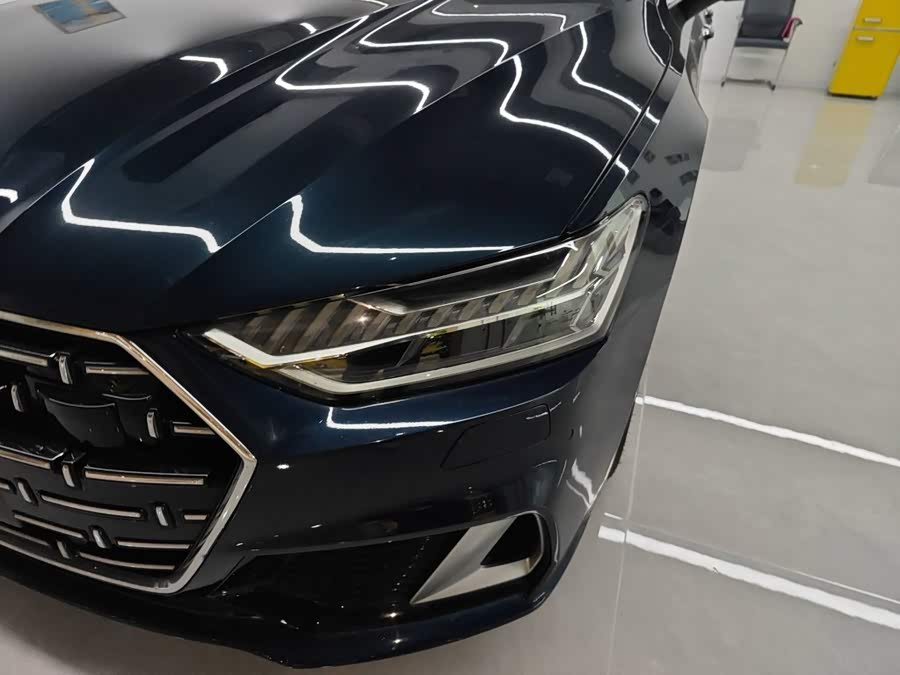 Audi A7L 2023, фото 15
