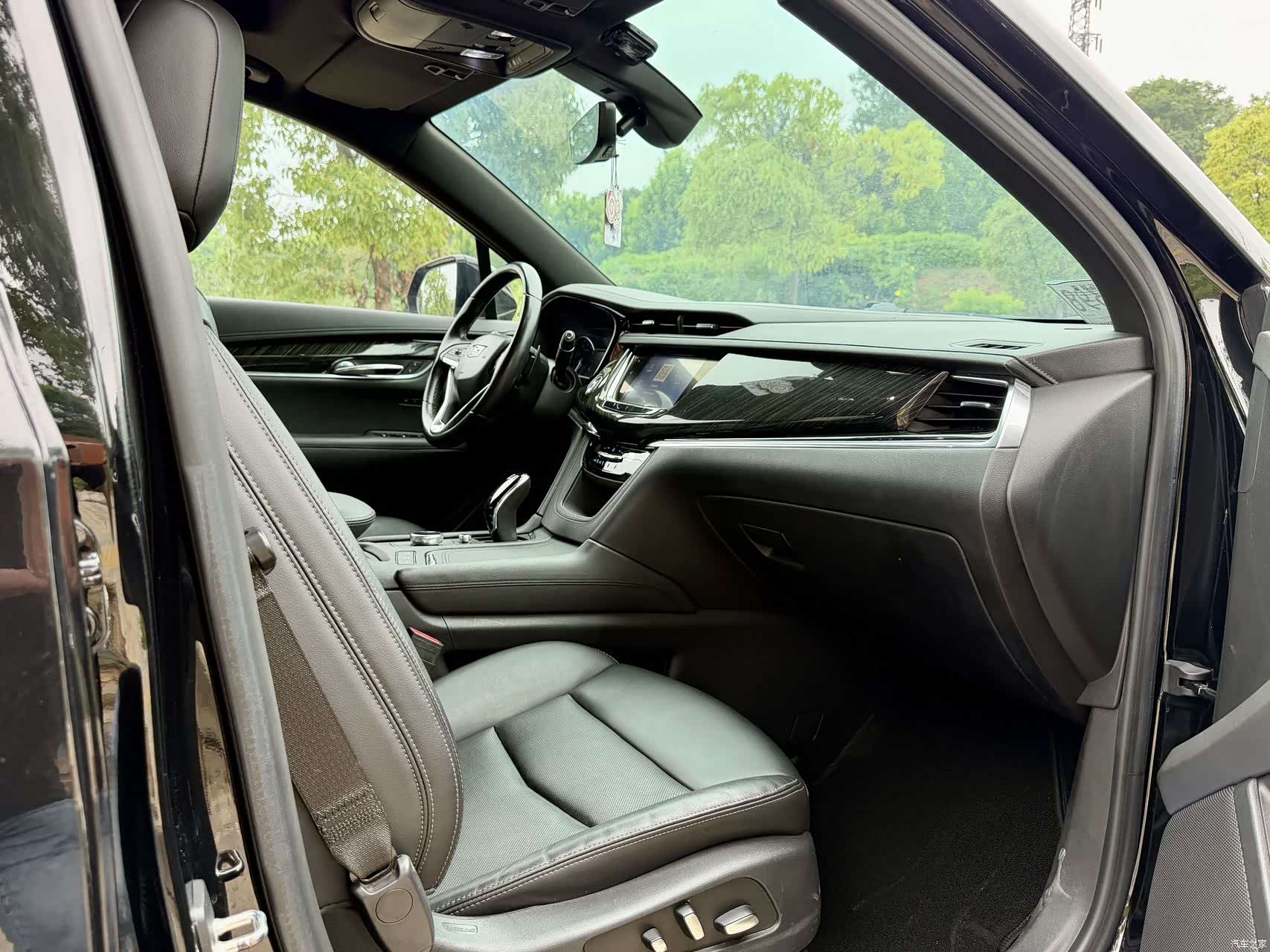 Cadillac XT6, 2019 13
