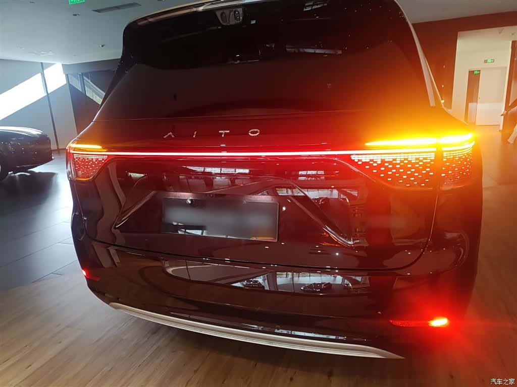 AITO M9, 2026 6