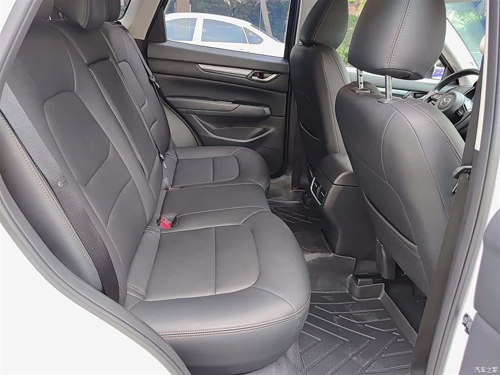 Mazda CX-5, 2025 11