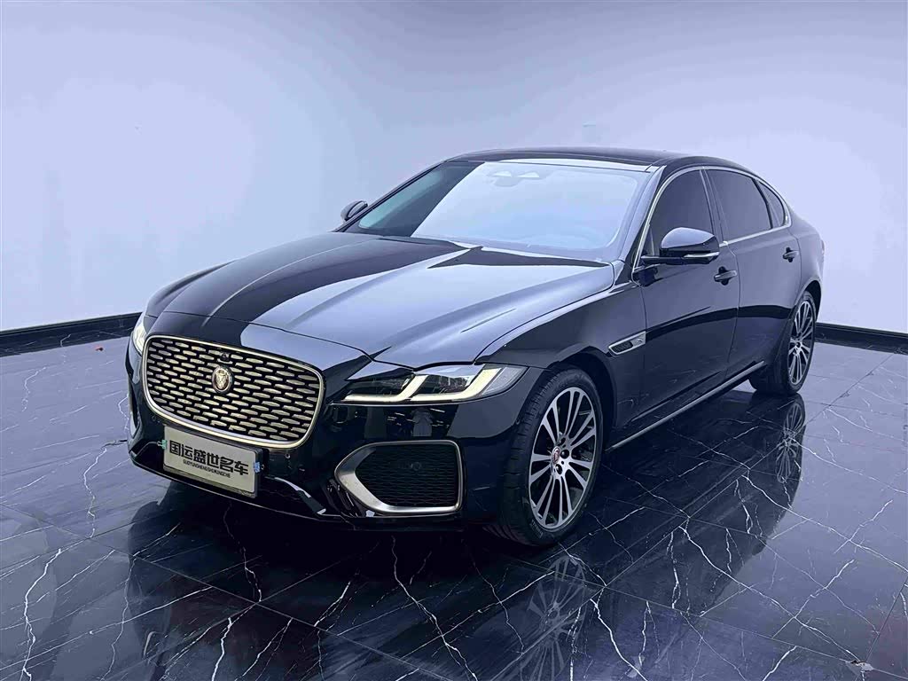 Jaguar XFL