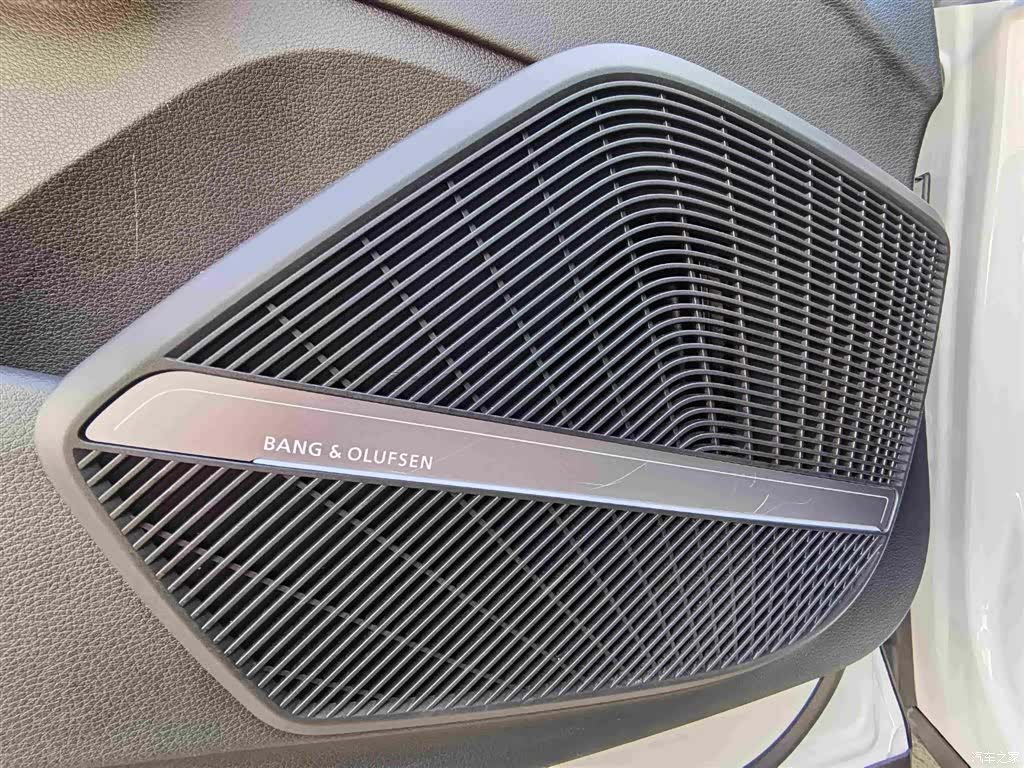 Audi Q5L, 2023 14