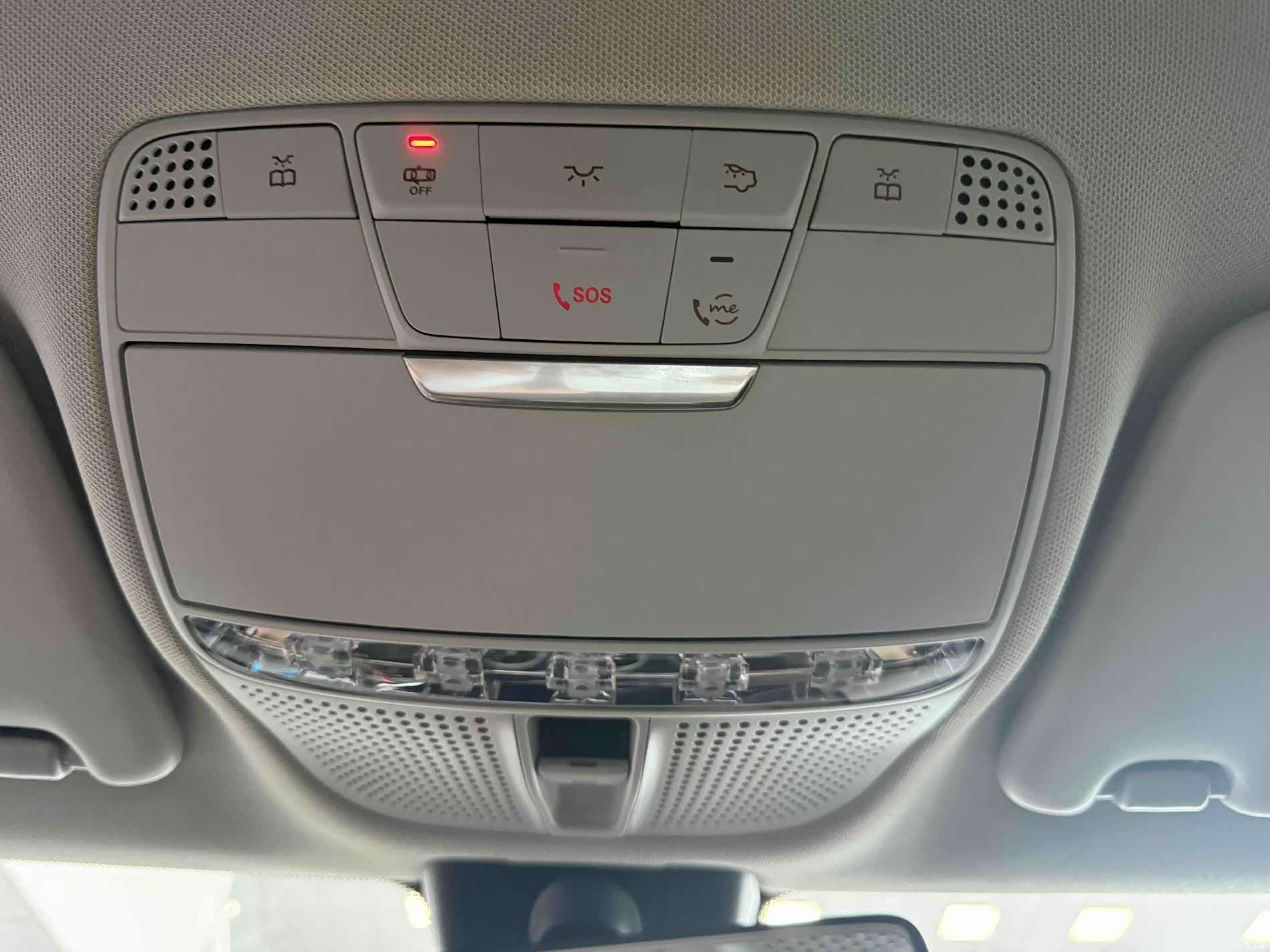 Mercedes-Benz C-Class, 2020 16