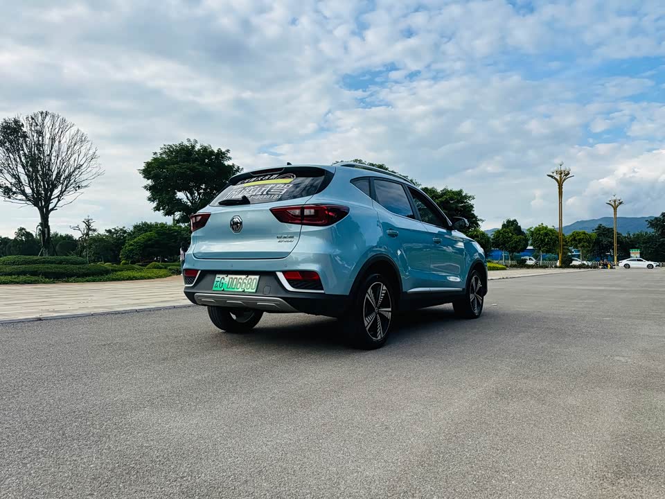 MG EZS pure electric