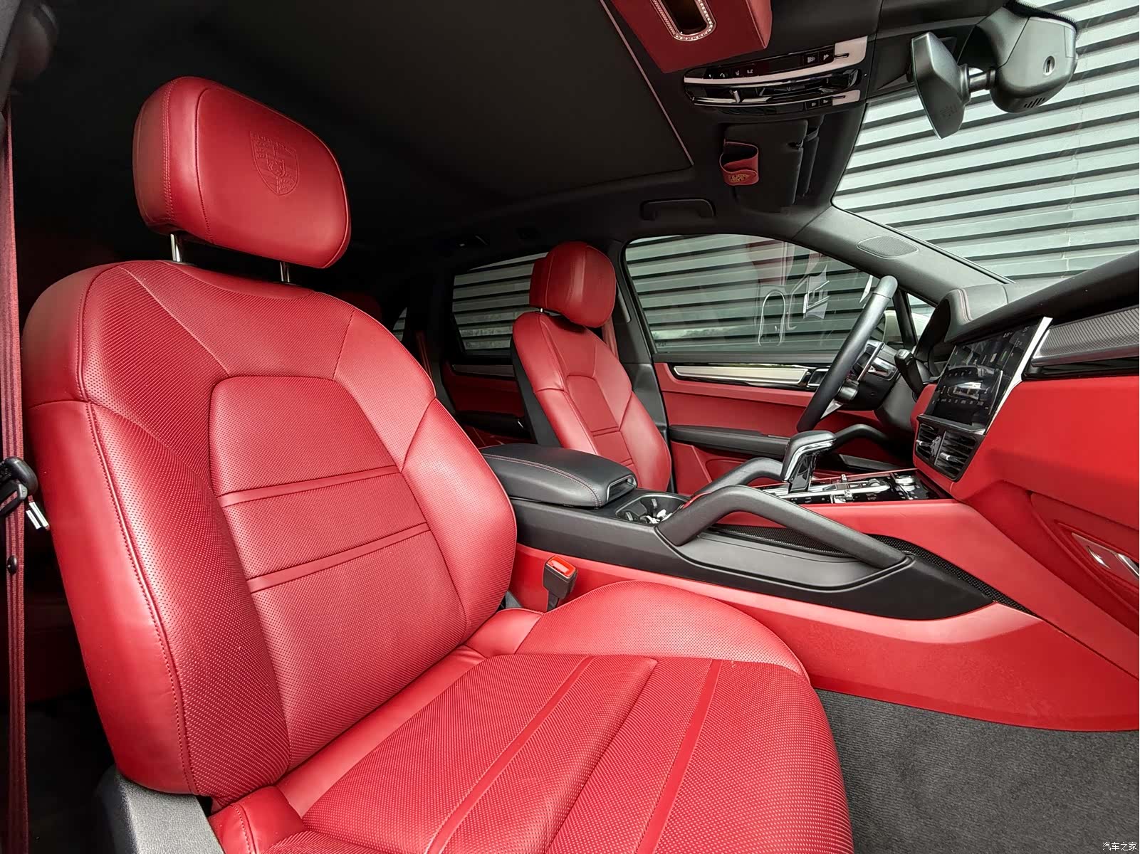 Porsche Cayenne, 2023 12