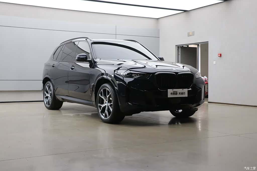 BMW X5, 2026 30