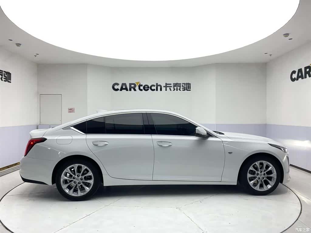 Cadillac CT5, 2021 4