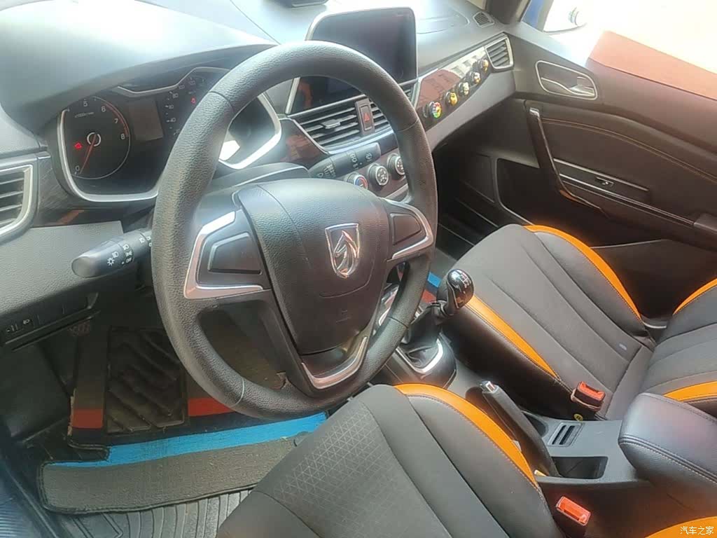 Wuling 310, 2017 11