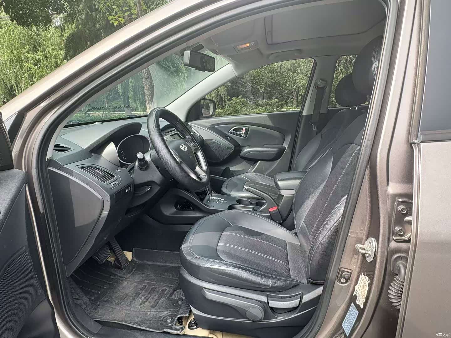 Hyundai ix35, 2011 10