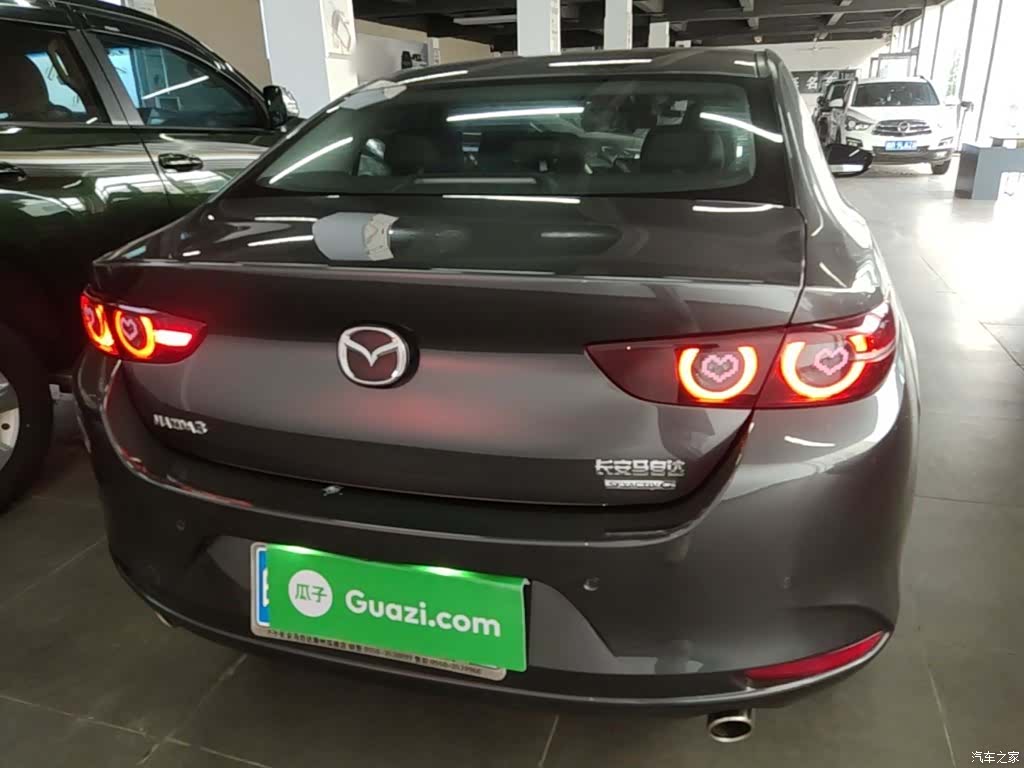 Mazda Mazda3, 2022 6