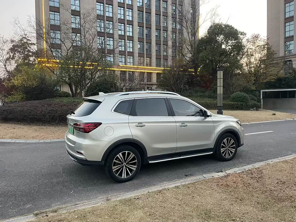 Roewe RX5 New energy