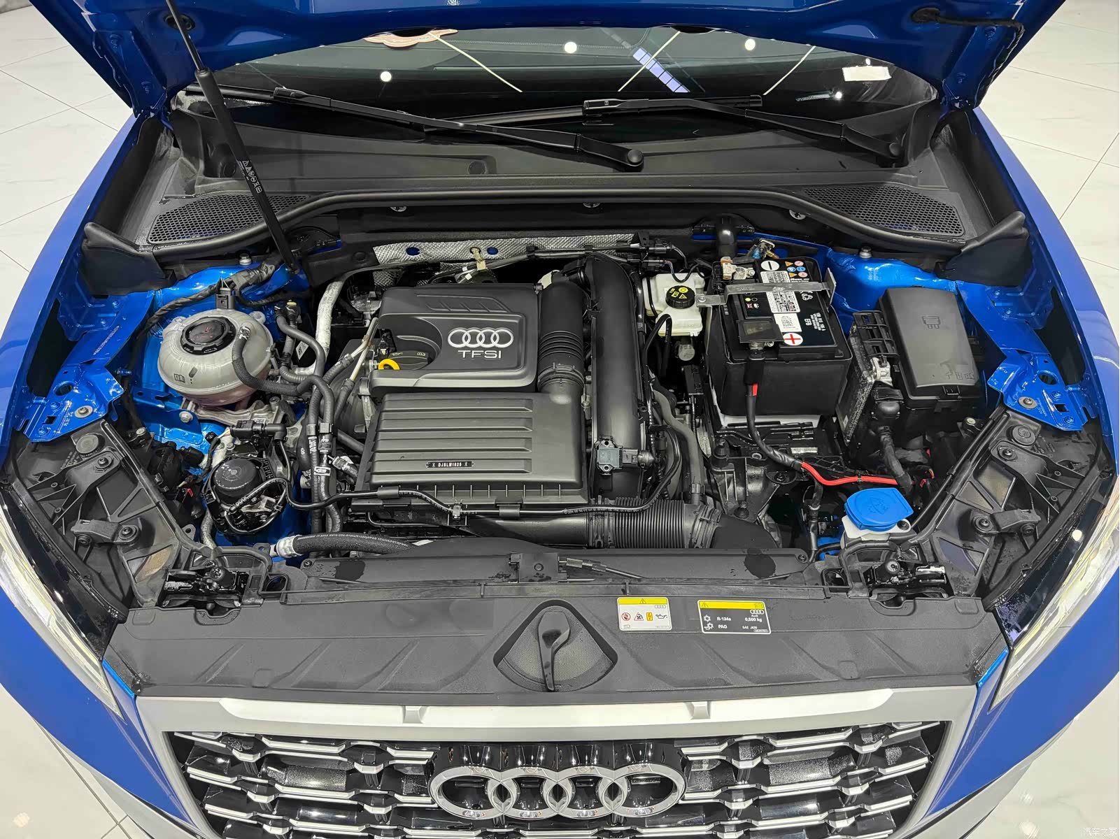 Audi Q2L, 2023 19