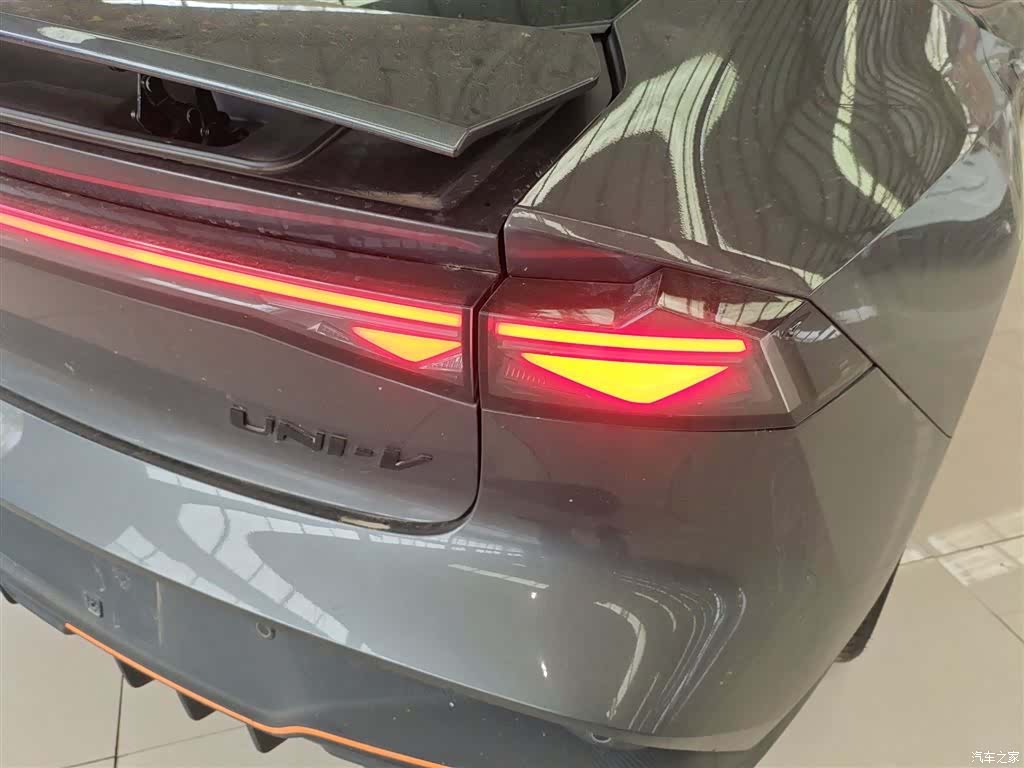 Changan UNI-V, 2026 24