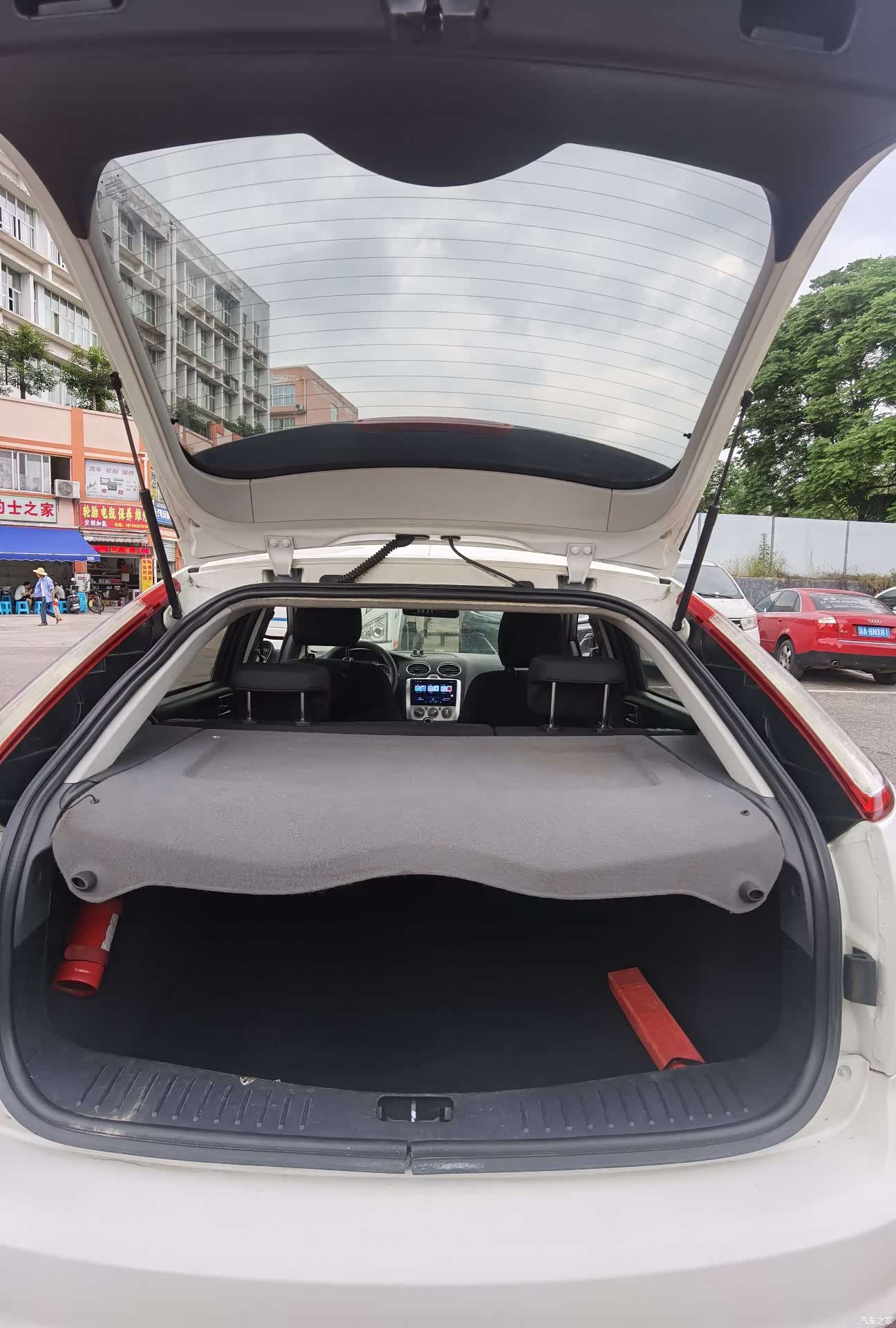 Ford Focus, 2014 11