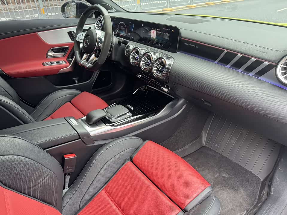 Mercedes-Benz CLA AMG