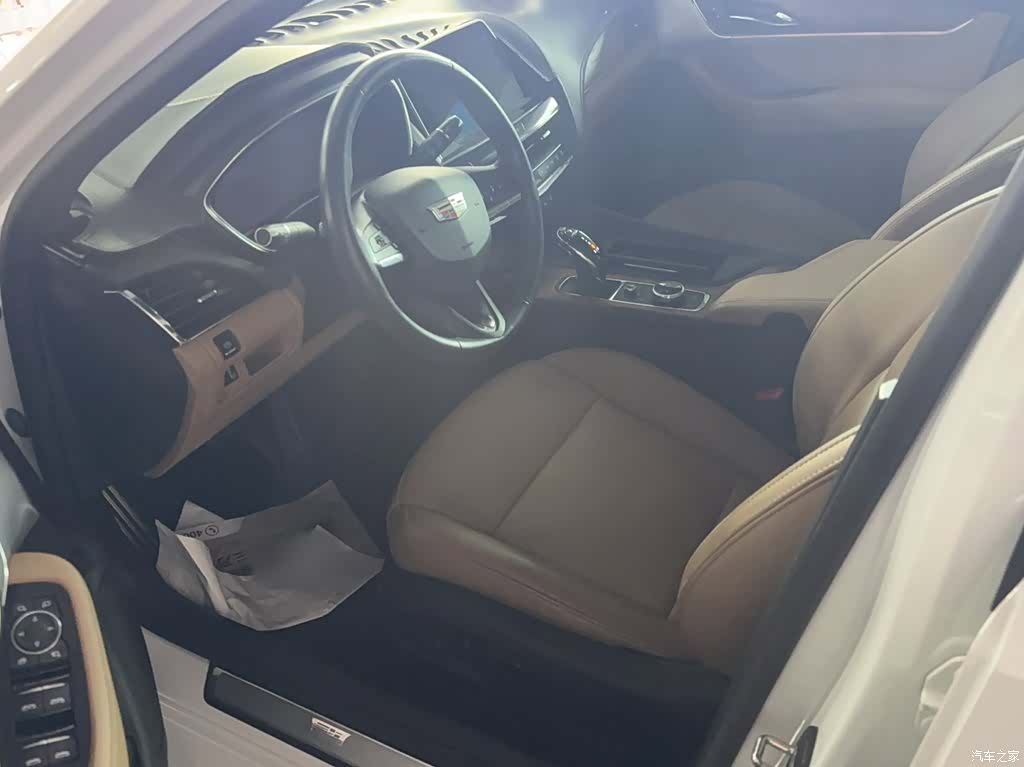 Cadillac CT5, 2022 8