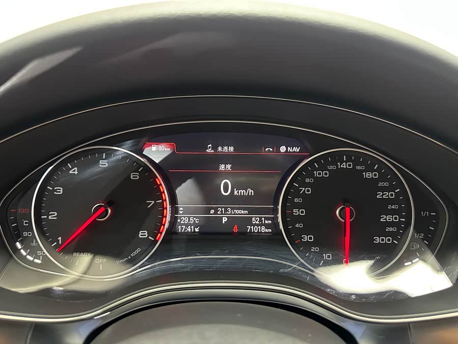 Audi A6L 2016, фото 17