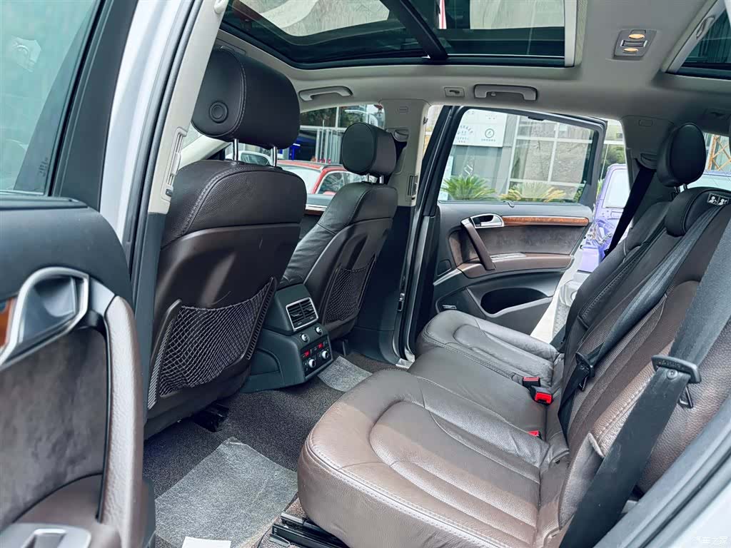Audi Q7, 2014 11