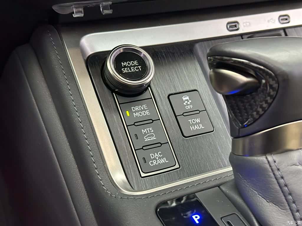 Lexus GX, 2025 13
