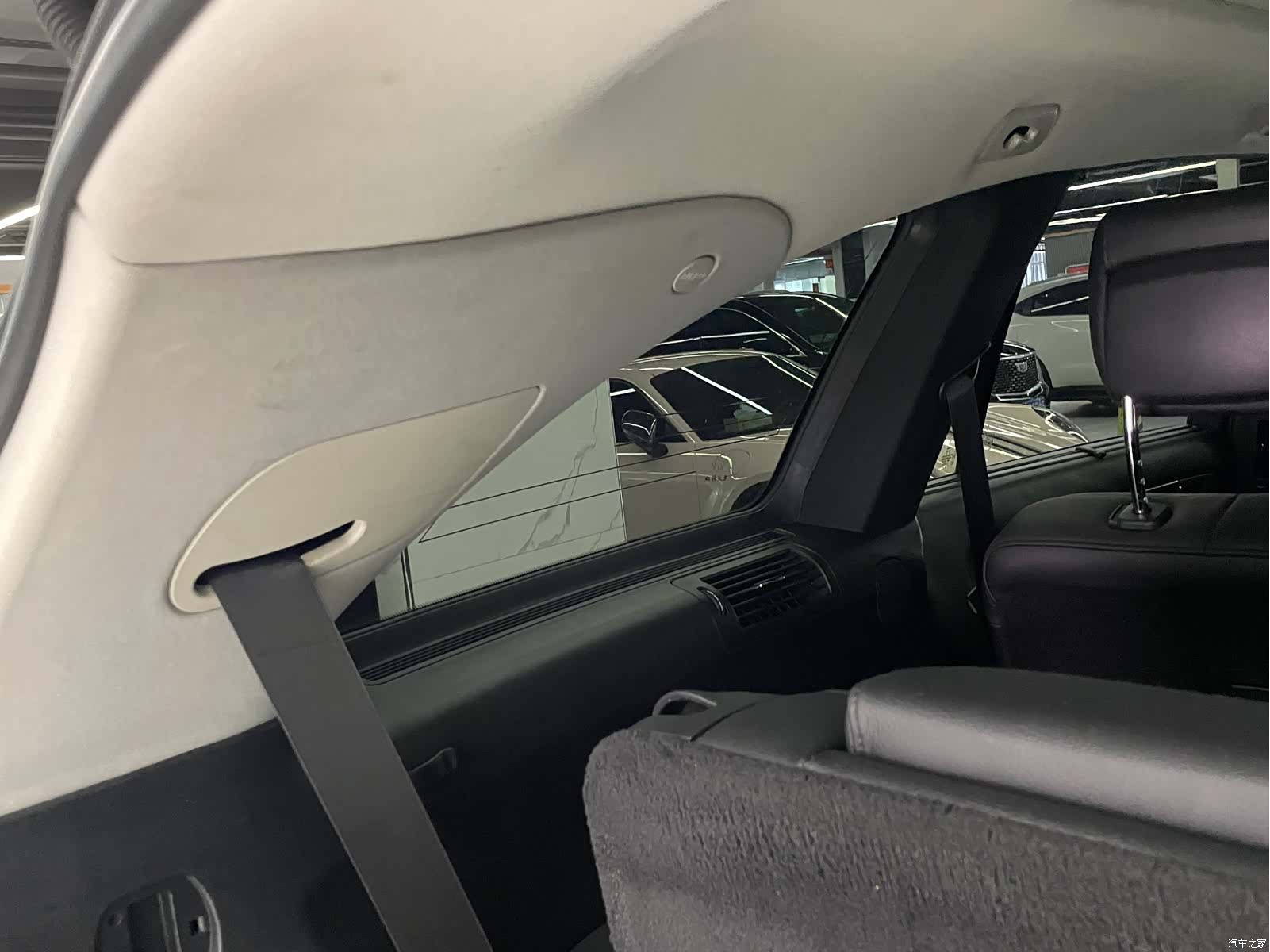 Mercedes-Benz R-Class, 2017 46