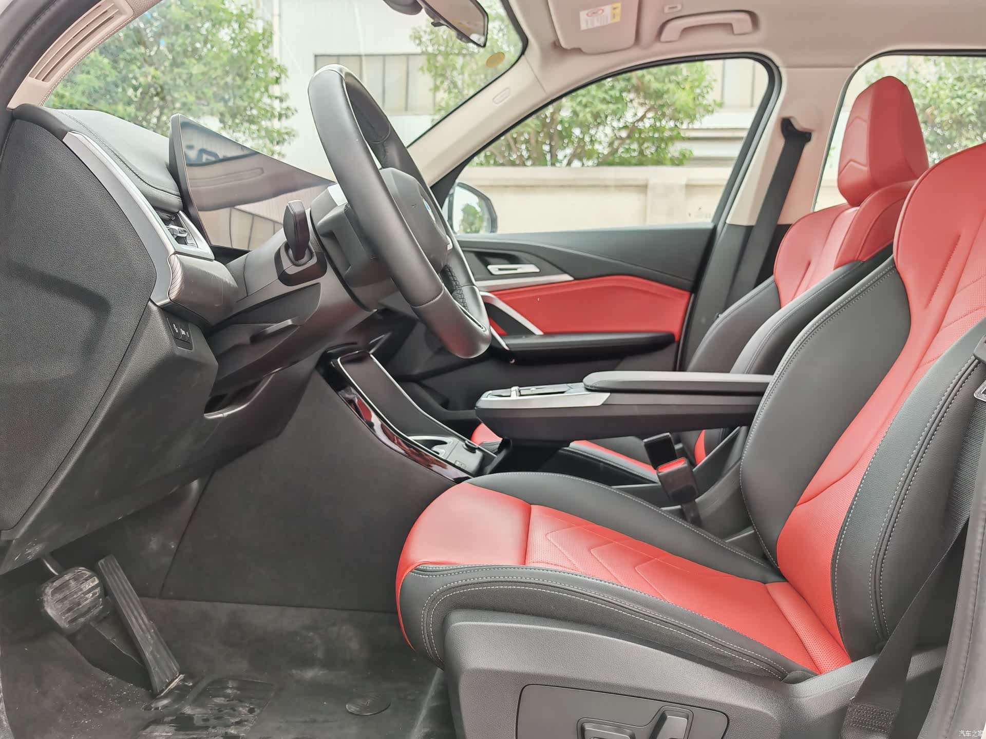 BMW X1, 2025 13