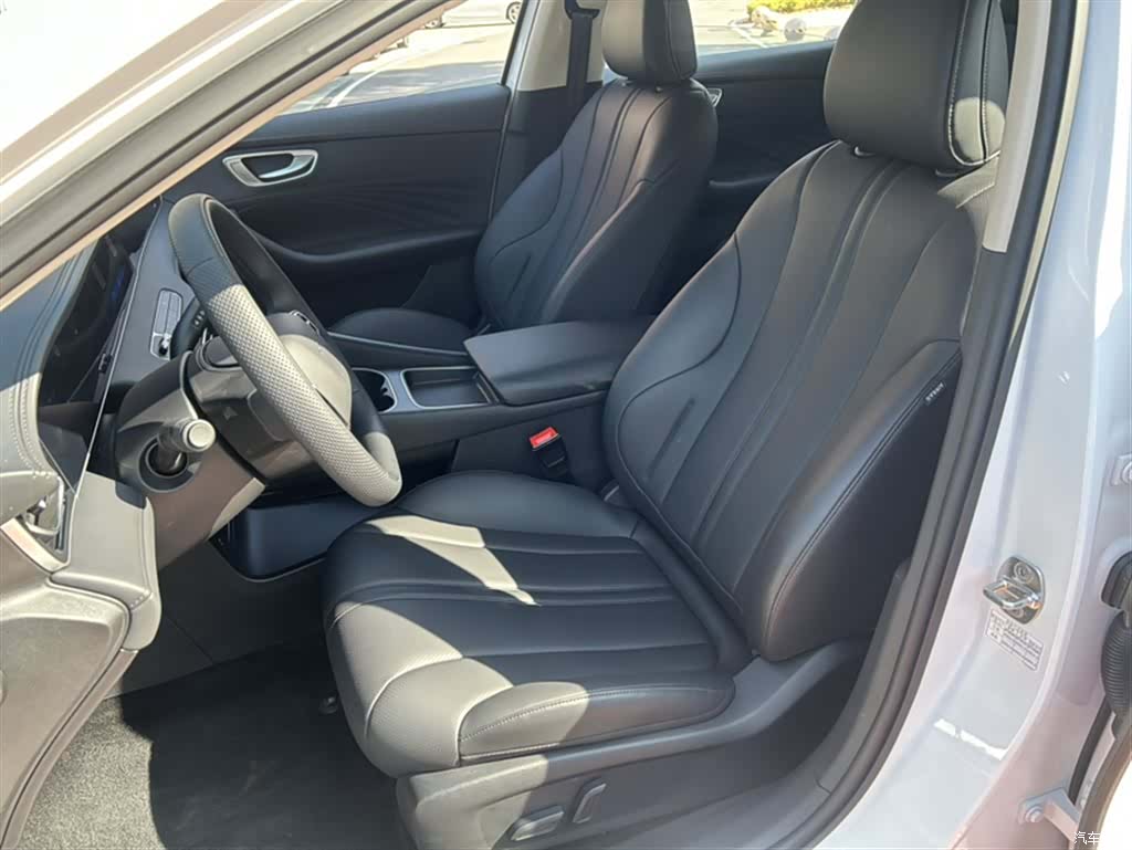 Roewe D7, 2026 21
