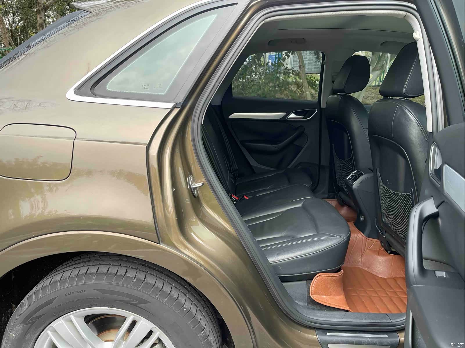 Audi Q3, 2015 10