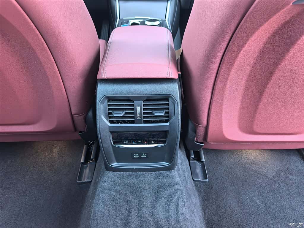 BMW i3, 2025 18