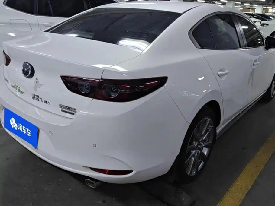 Mazda 3 Angkesaila