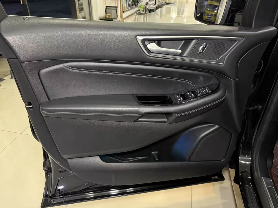Ford Sharp World